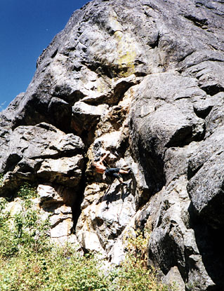Bryan Burdo cruising Arapilesian Dog, 5.12a